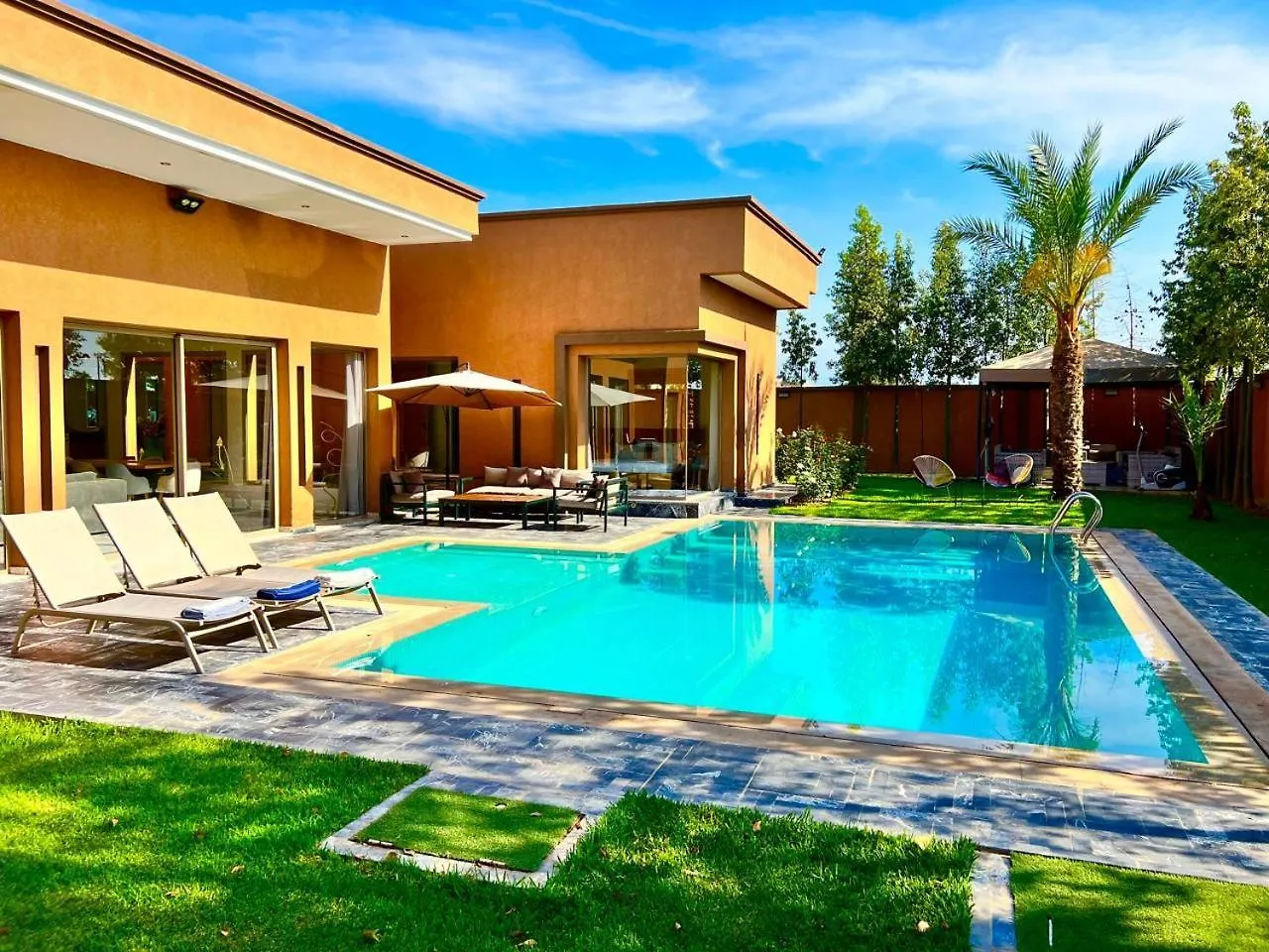 Villa Avec Piscine Et Jardin Marrakesh