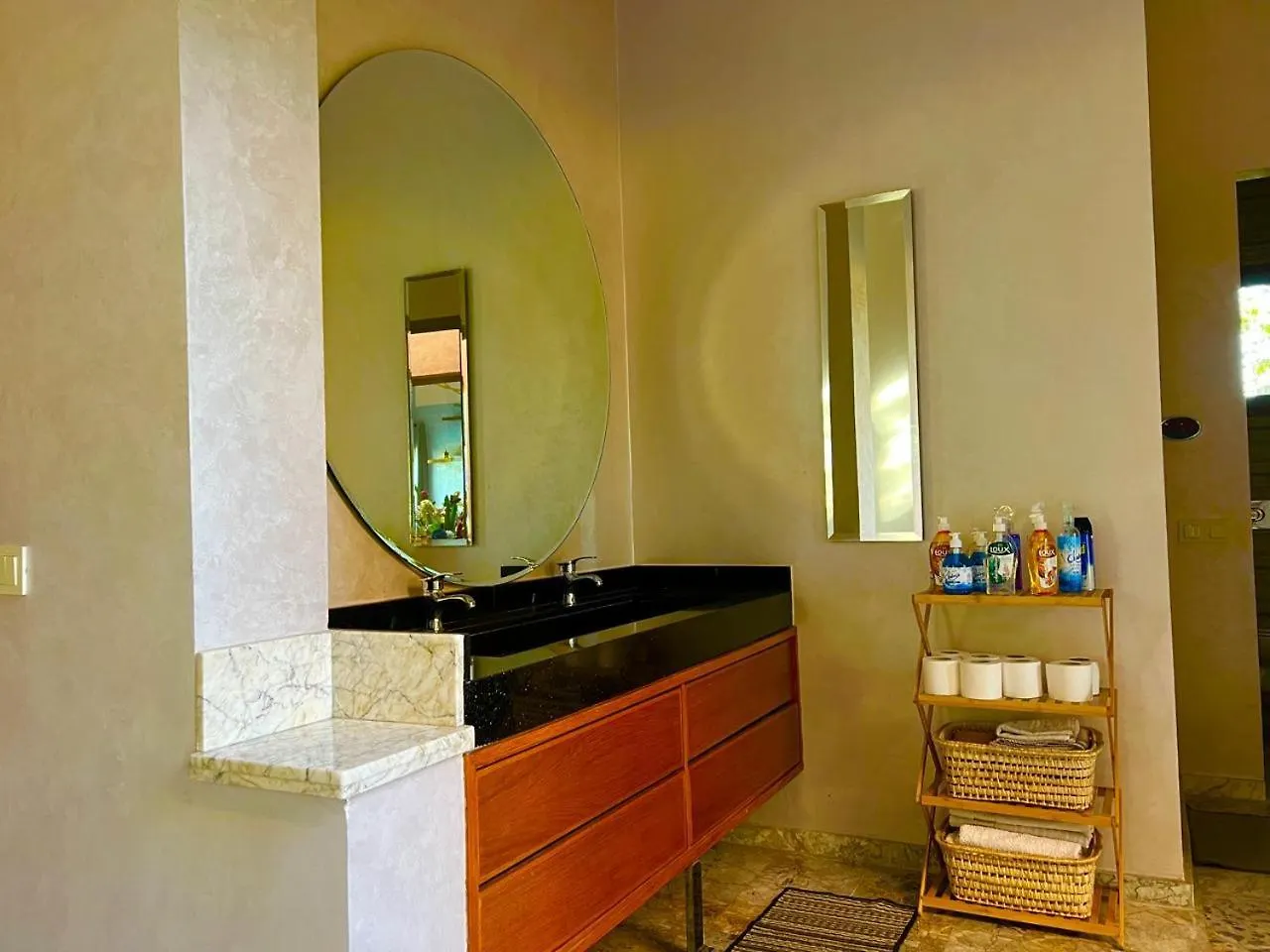 Villa Avec Piscine Et Jardin مراكش المغرب