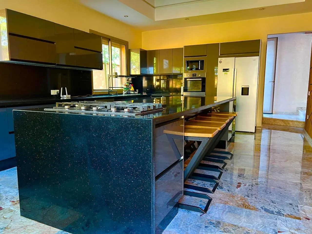 Villa Avec Piscine Et Jardin مراكش