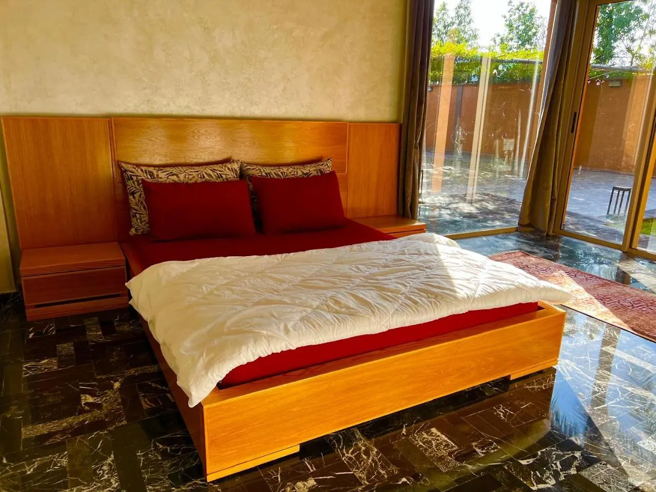 Villa Avec Piscine Et Jardin مراكش