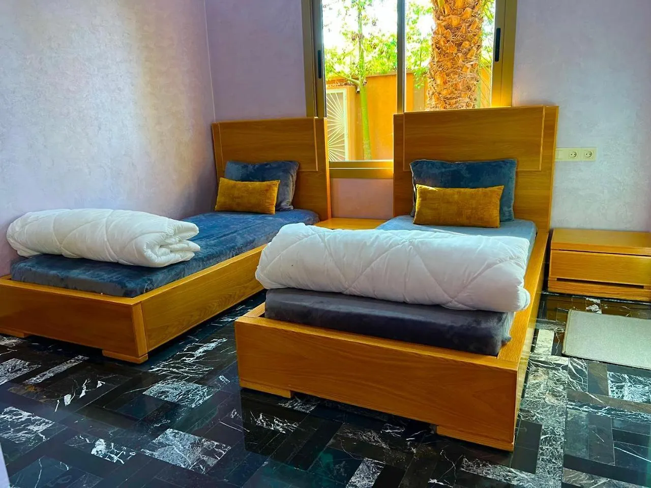 Villa Avec Piscine Et Jardin مراكش