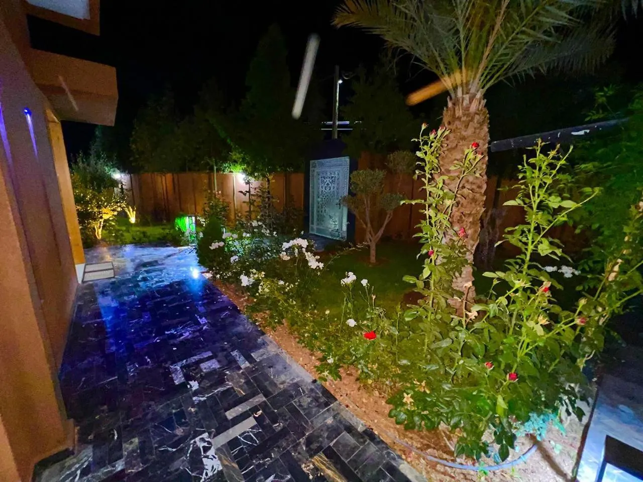 Villa Avec Piscine Et Jardin مراكش